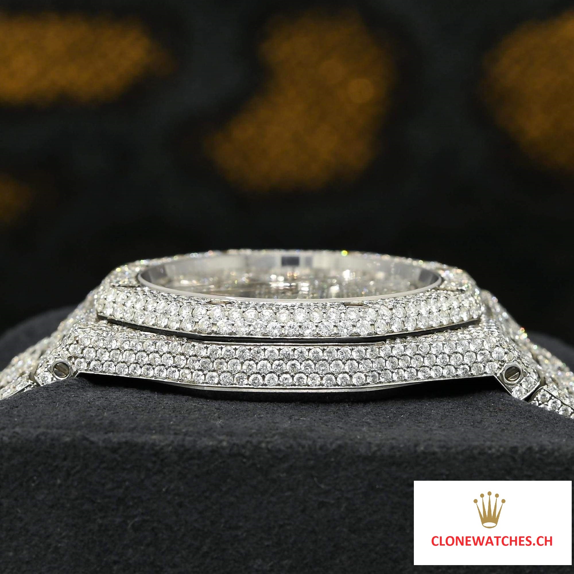 41mm-audemars-piguet-royal-oak-black-iced-montre-stainless-bijoux-medusa-homme-quebec-canada-887_2000x