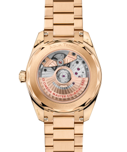 Alternative view of Omega SEAMASTER AQUA TERRA 150M 38 mm, Moonshine™ gold on Moonshine™ gold 220.50.38.20.03.001