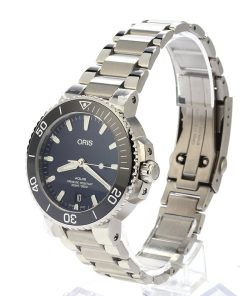 Alternative view of HandMade The Oris Aquis Date Blue Dial 39.5MM