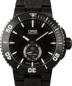 HandMade The Oris Aquis Titan Small Second, Date Titanium
