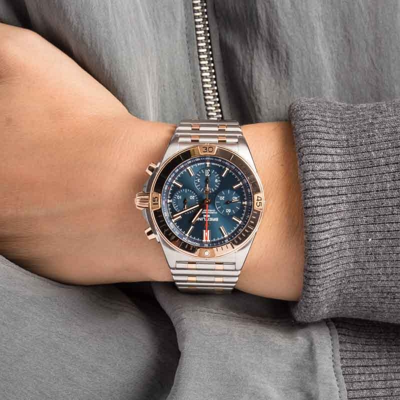 HandMade The Breitling Chronomat B01 42 Blue Dial - Image 5