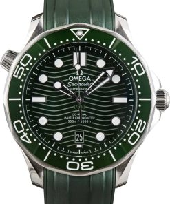 HandMade The Omega Seamaster Diver 300M Green Timing Bezel