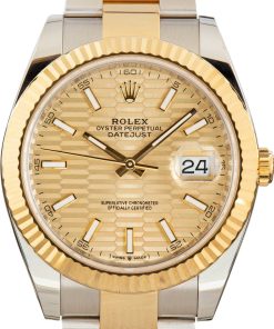 HandMade The Rolex Datejust 41 126333 Fluted Motif Champagne Dial