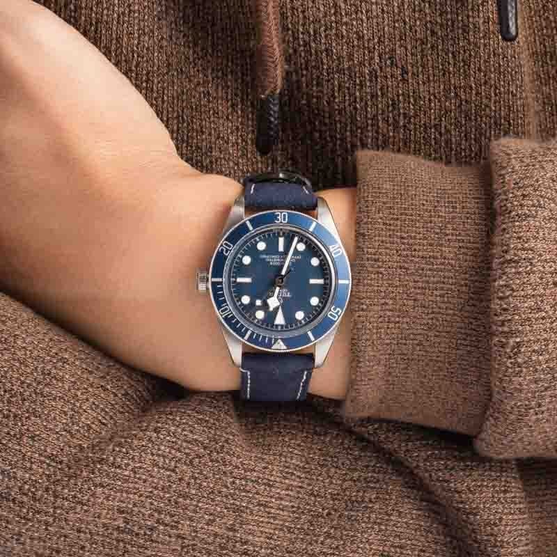 HandMade The Tudor Heritage Black Bay 79030 - Image 5