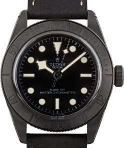 HandMade The Tudor Black Bay 79210 Ceramic