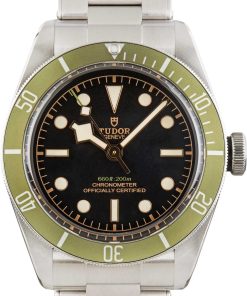 HandMade The Tudor Black Bay Ref 79230G Harrods Special Edition Green Bezel