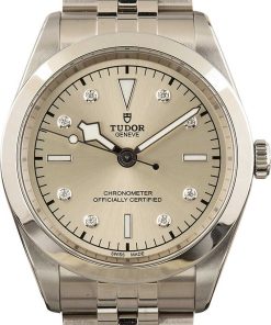 HandMade The Tudor Black Bay 41 79680 Diamond Dial