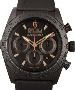 HandMade The Tudor Fastrider Black Shield 42000