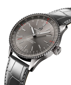 Alternative view of NAVITIMER AUTOMATIC 36