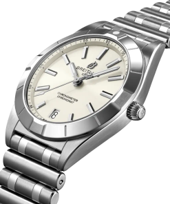 Alternative view of CHRONOMAT 32