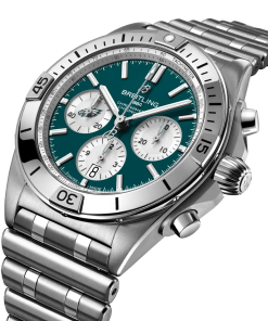 Alternative view of CHRONOMAT B01 42 NFL PHILADELPHIA EAGLES EDITION