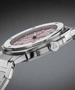 Alternative view of Alpiner Extreme Quartz