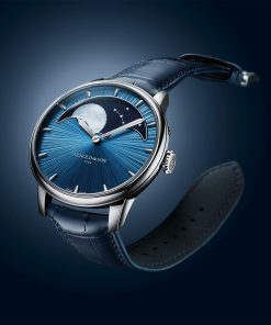 Alternative view of Perpetual Moon 41.5 Platinum