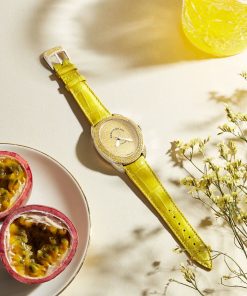 Alternative view of Regent Fancy Canary 4047