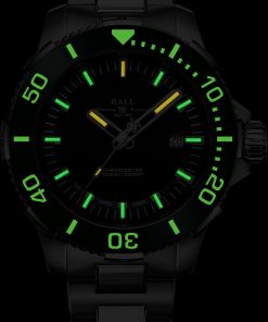 Alternative view of Engineer Hydrocarbon DeepQUEST Ceramic