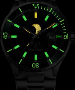 Alternative view of Roadmaster Challenger Moonphase 40