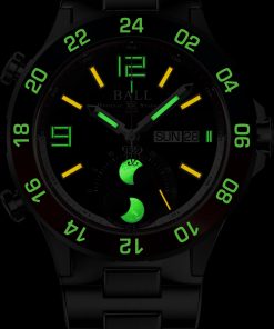 Alternative view of Roadmaster Marine GMT Moon Phase