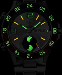 Alternative view of Roadmaster Marine GMT Moon Phase