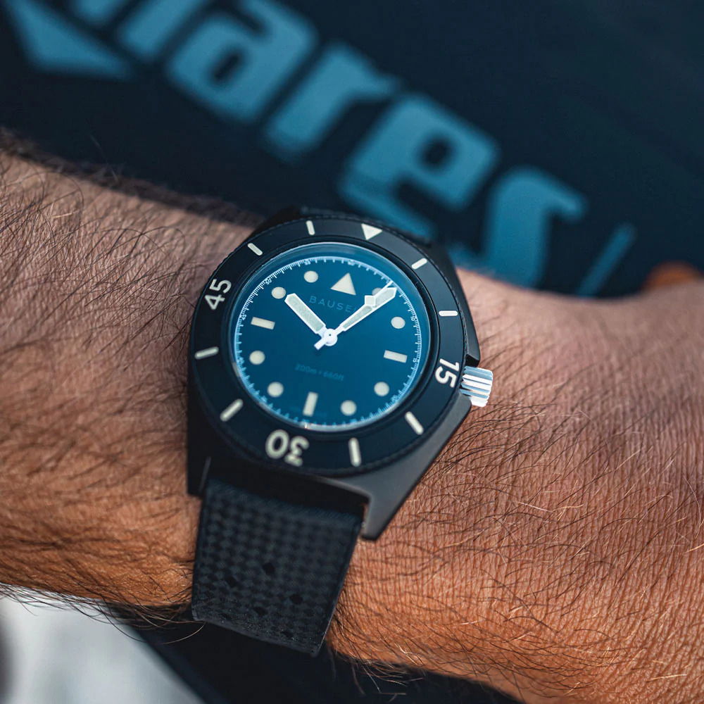 Sydney Diver Tasman Black - Image 12