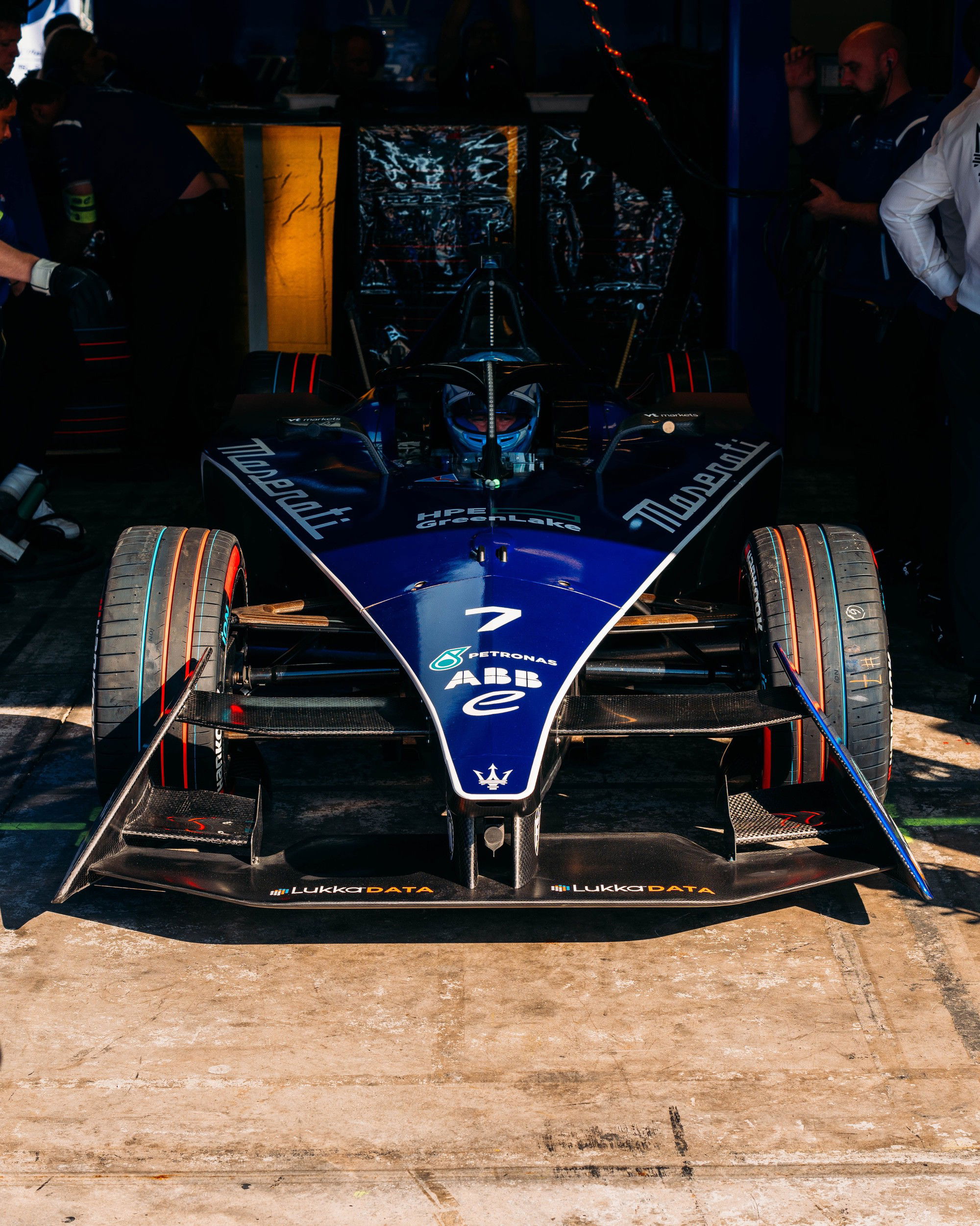 BIANCHET x MASERATI MSG Racing Flying Tourbillon Grande Date B 1.618 - Image 4