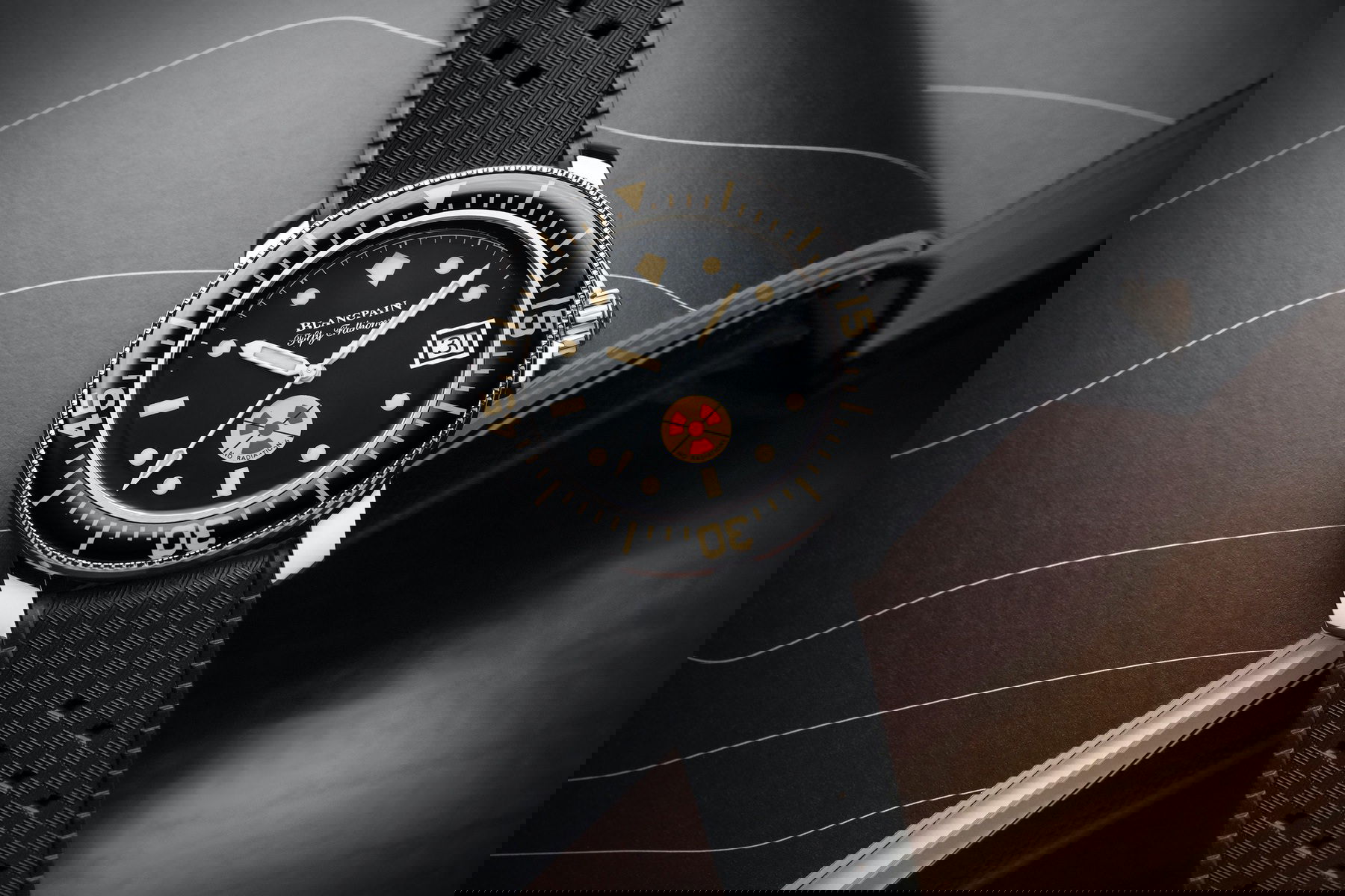 Fifty Fathoms No Radiations - Image 8