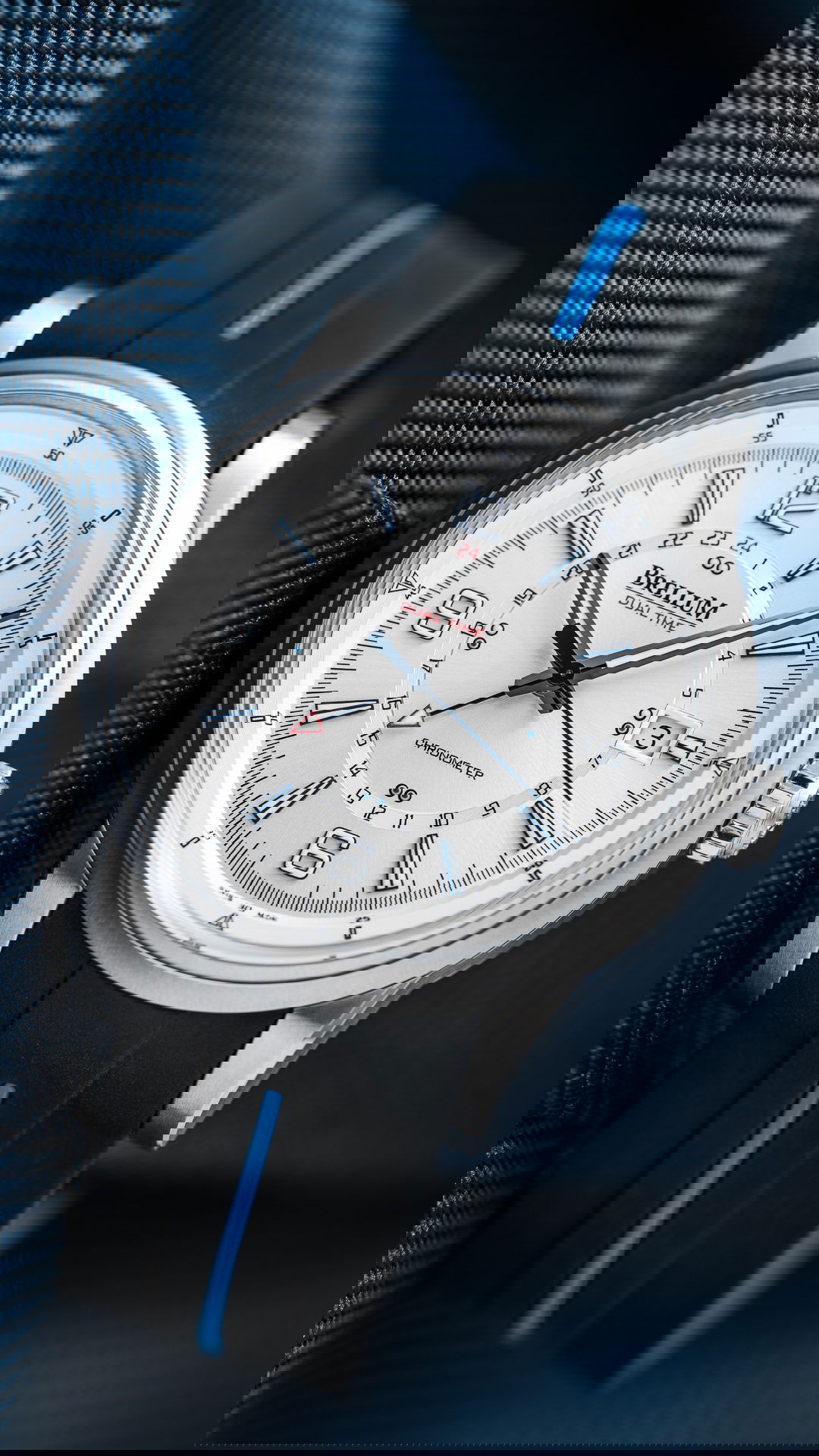 Wyvern GMT Silver - Image 4