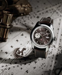 Alternative view of Longitude Limited Edition