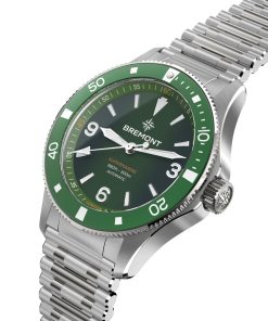 Alternative view of Supermarine 300M