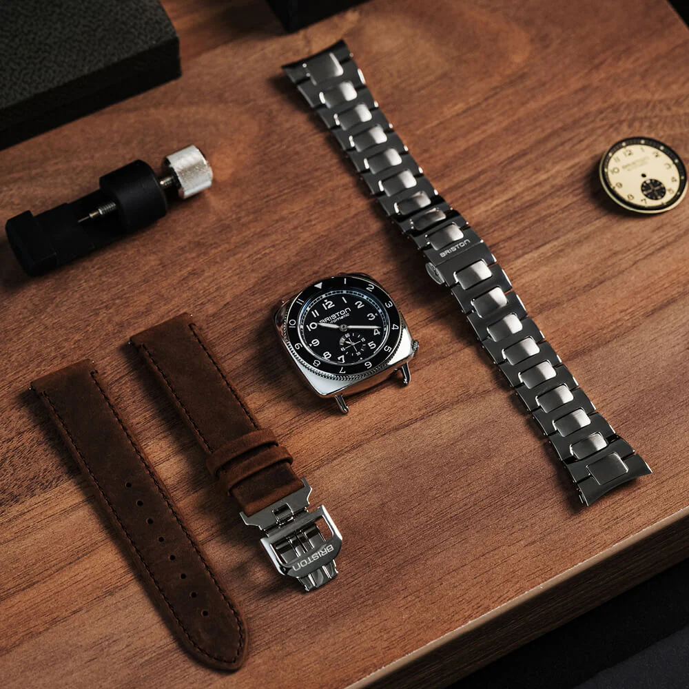 Clubmaster Legend Small Second Steel Black - Image 4