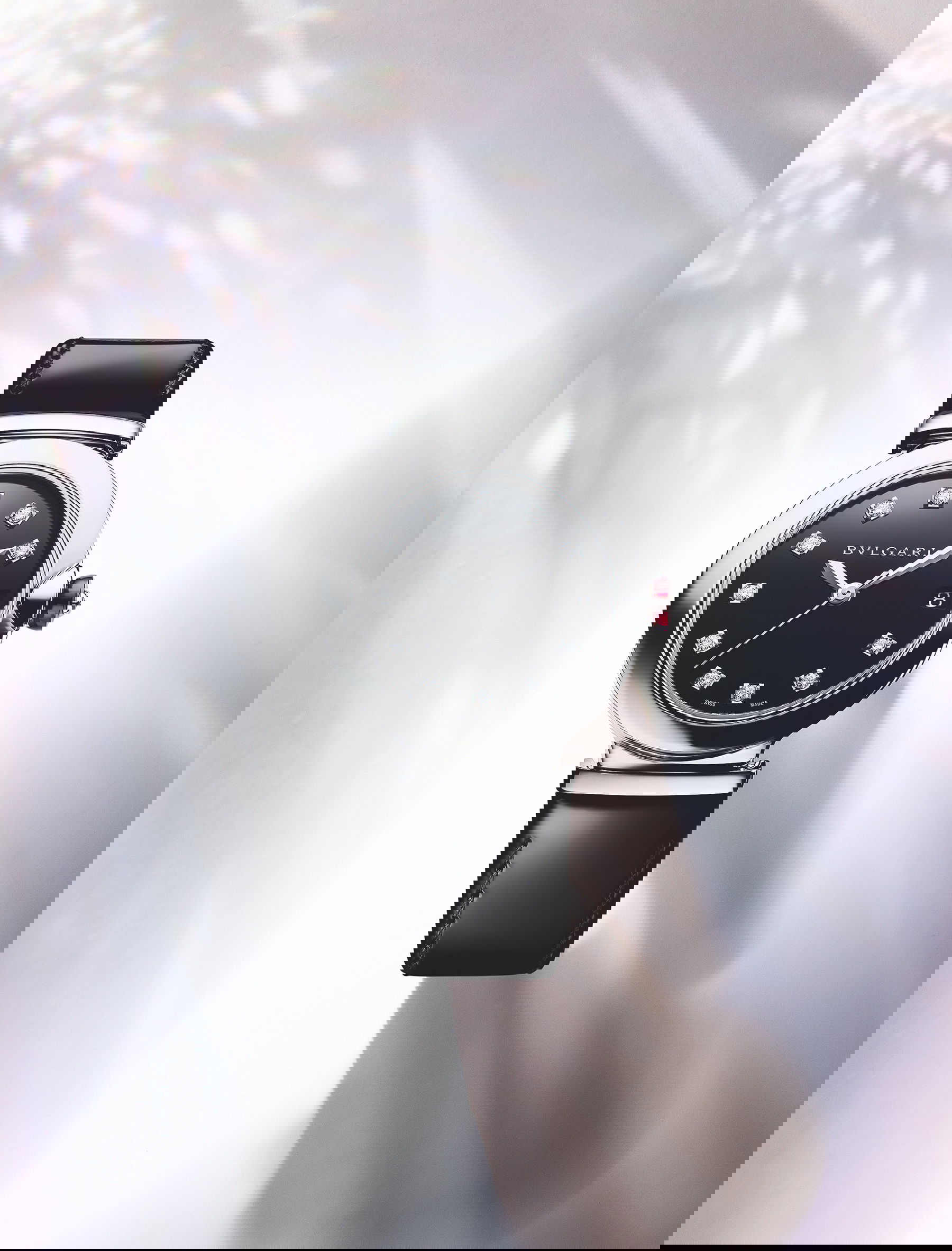 Lvcea Steel Black Laquered Dial - Image 4