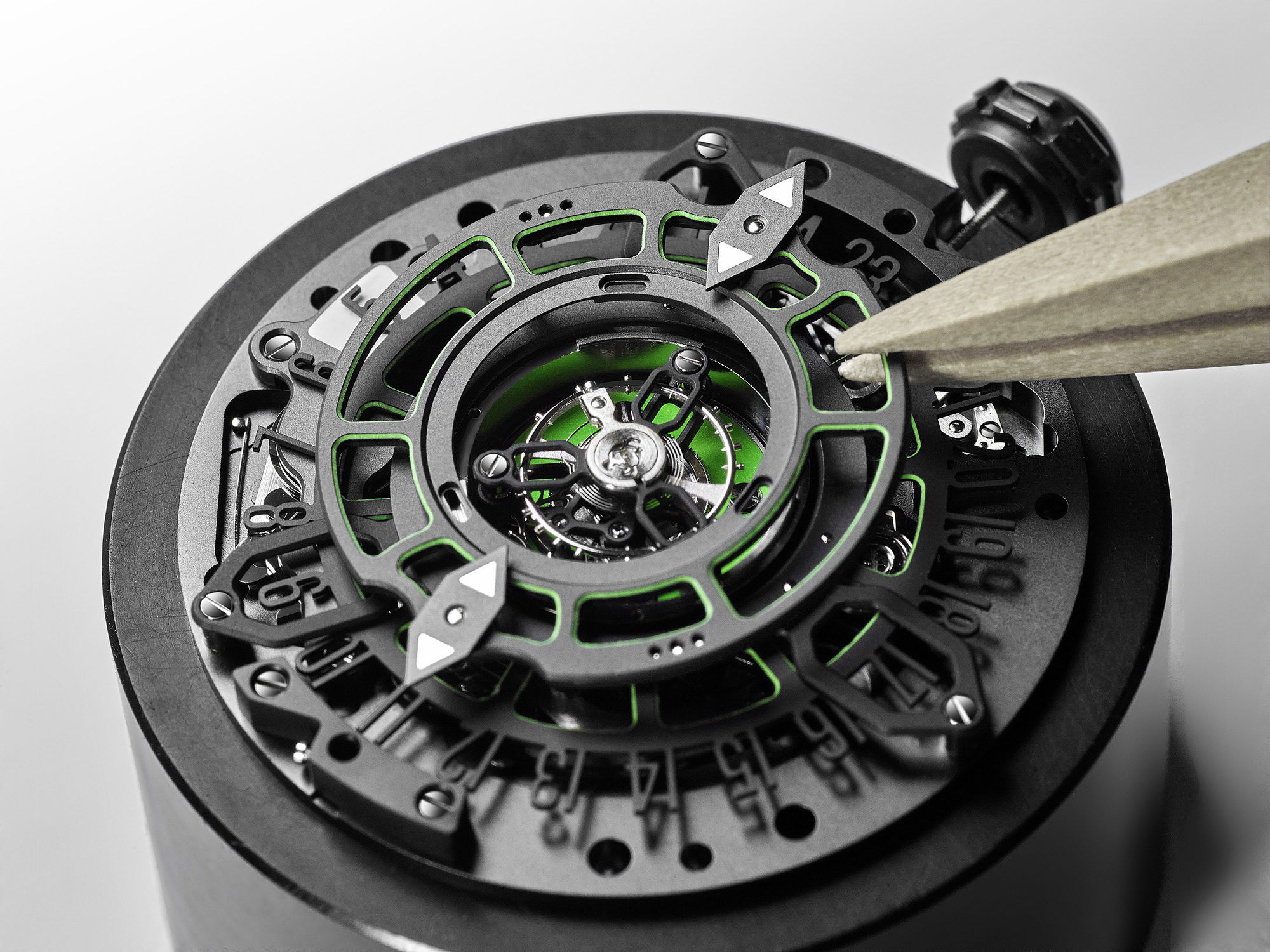 Octo Roma Striking Papillon Tourbillon - Image 8