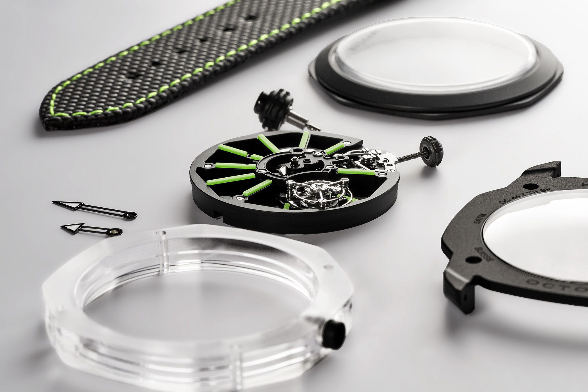 Octo Roma Striking Tourbillon Sapphire - Image 12