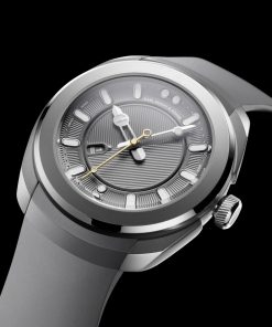 Alternative view of Belvedere Titan