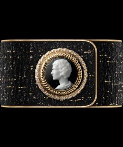 Alternative view of Mademoiselle Privé Bouton Camée