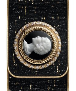 Mademoiselle Privé Bouton Camée