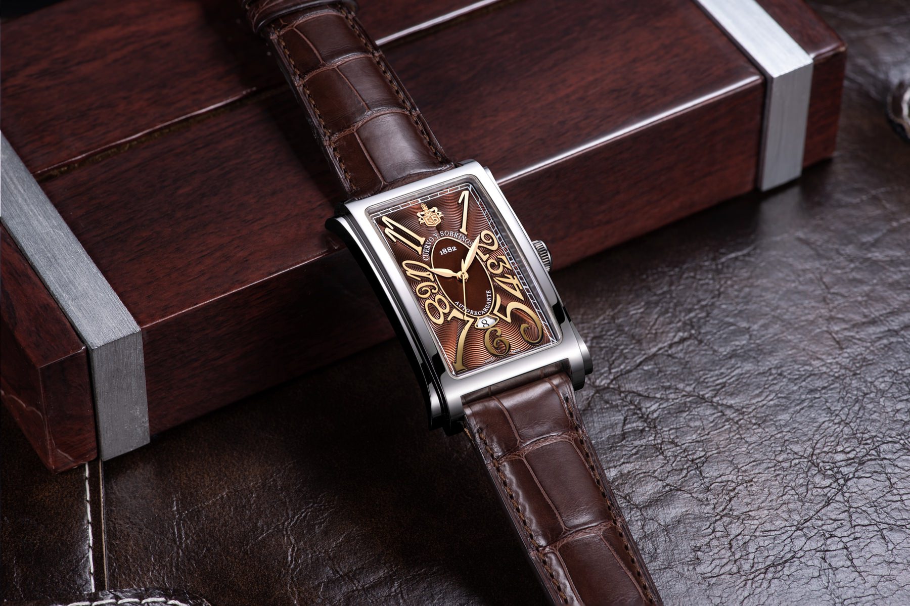 Prominente Iconico Solo Tiempo - Image 8