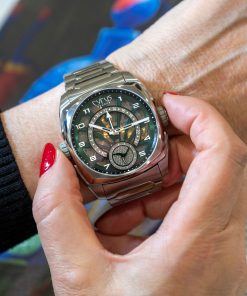 Alternative view of Klepcys GMT Palm Green