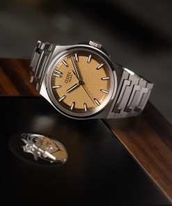 Alternative view of Antarctique GMT Milano Edition