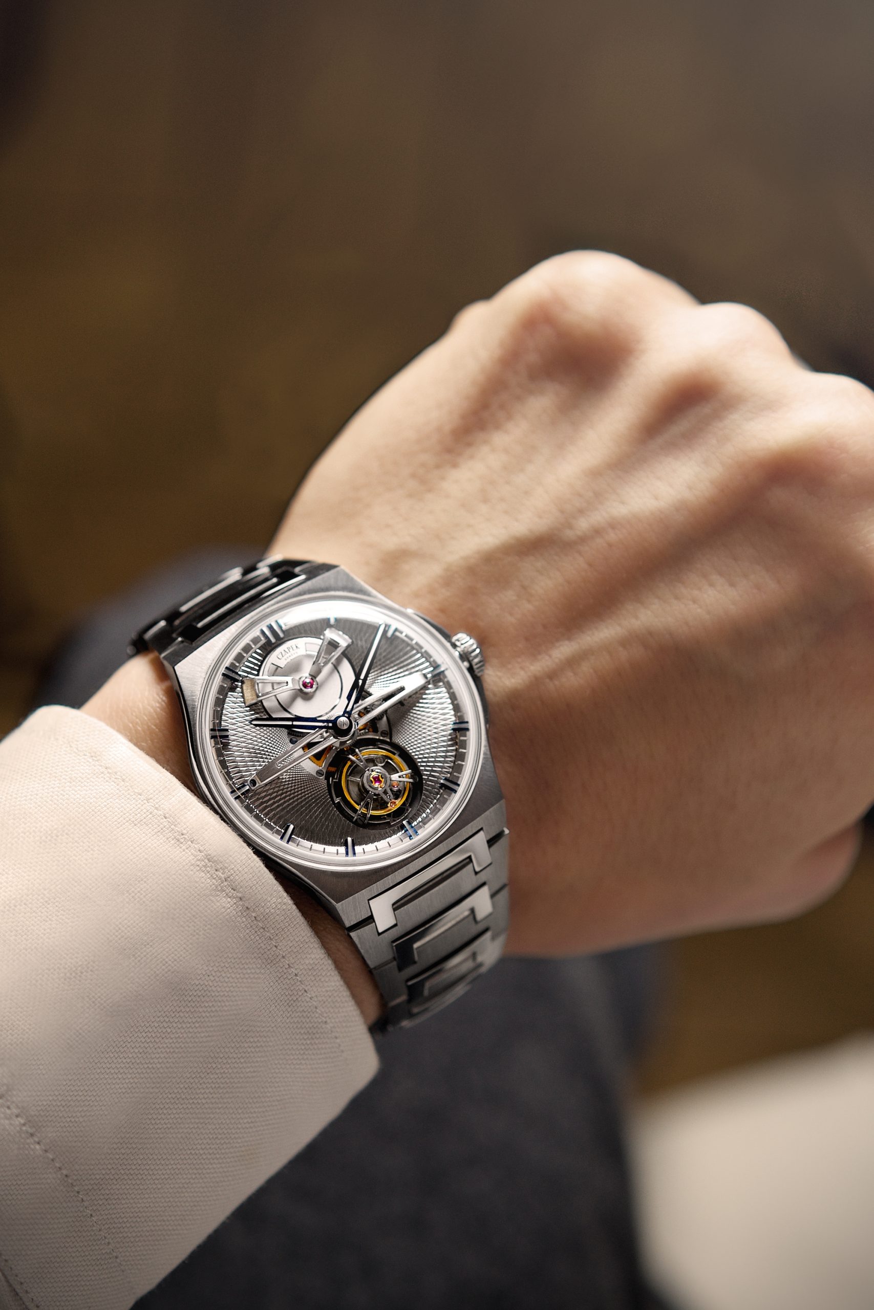 Antarctique Tourbillon Secret Alloy - Image 2