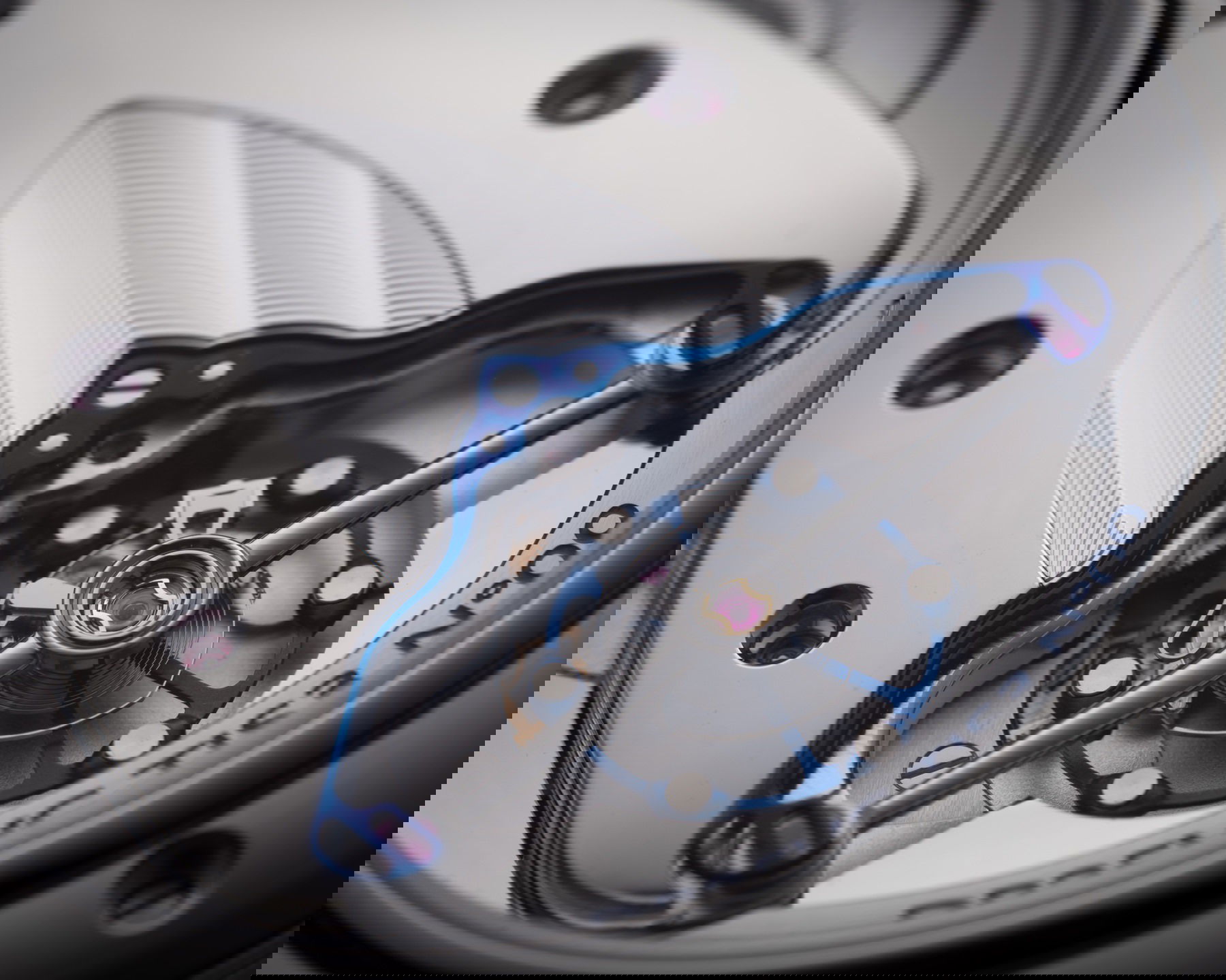 DB25 GMT Starry Varius - Image 4