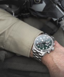 Alternative view of Commander Chronograph