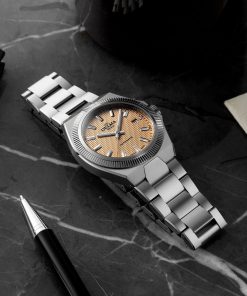 Alternative view of Midland Automatic