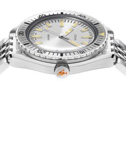 Alternative view of SUB 200 Searambler