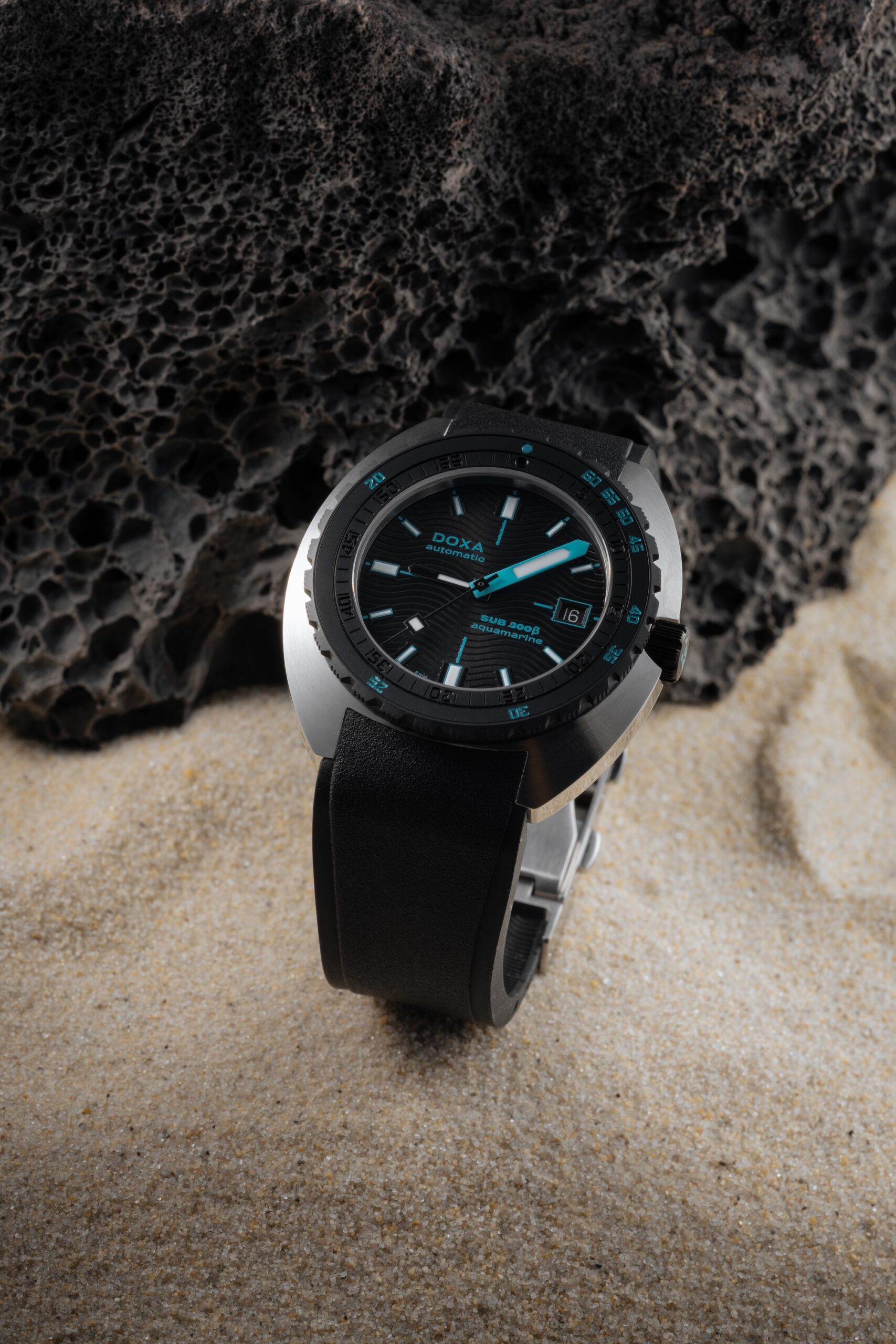 SUB 300β Aquamarine - Image 4