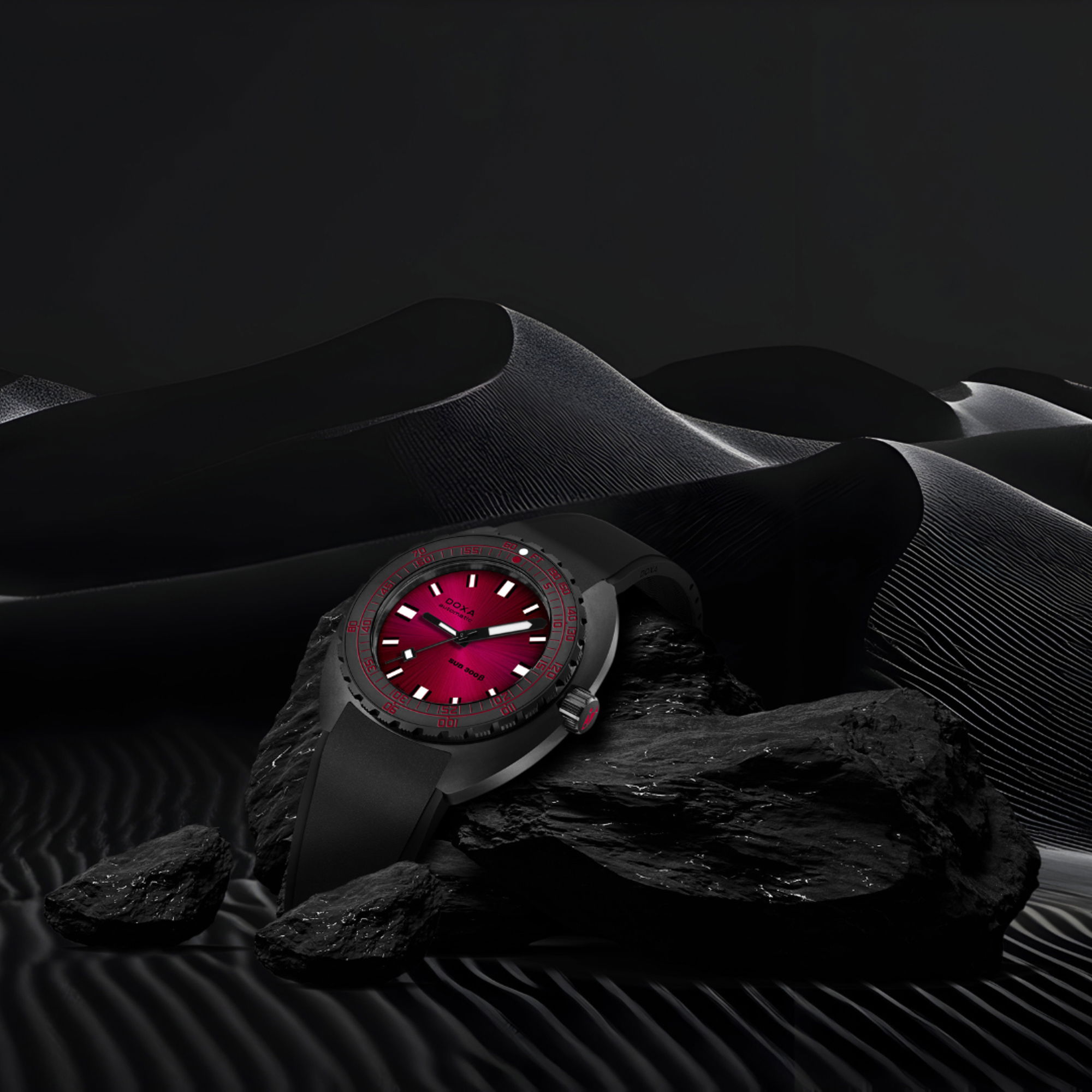 SUB 300 Beta Ceramic ‘Dubai Watch Week 2025’ - Image 4