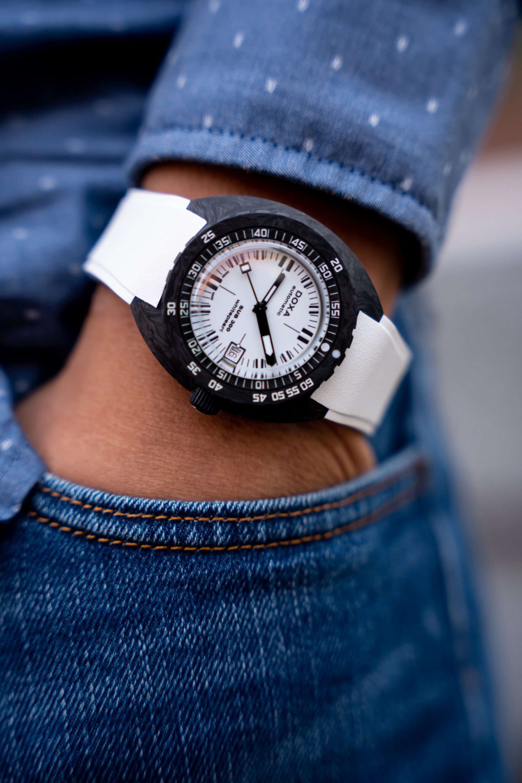 SUB 300 Carbon Whitepearl - Image 9