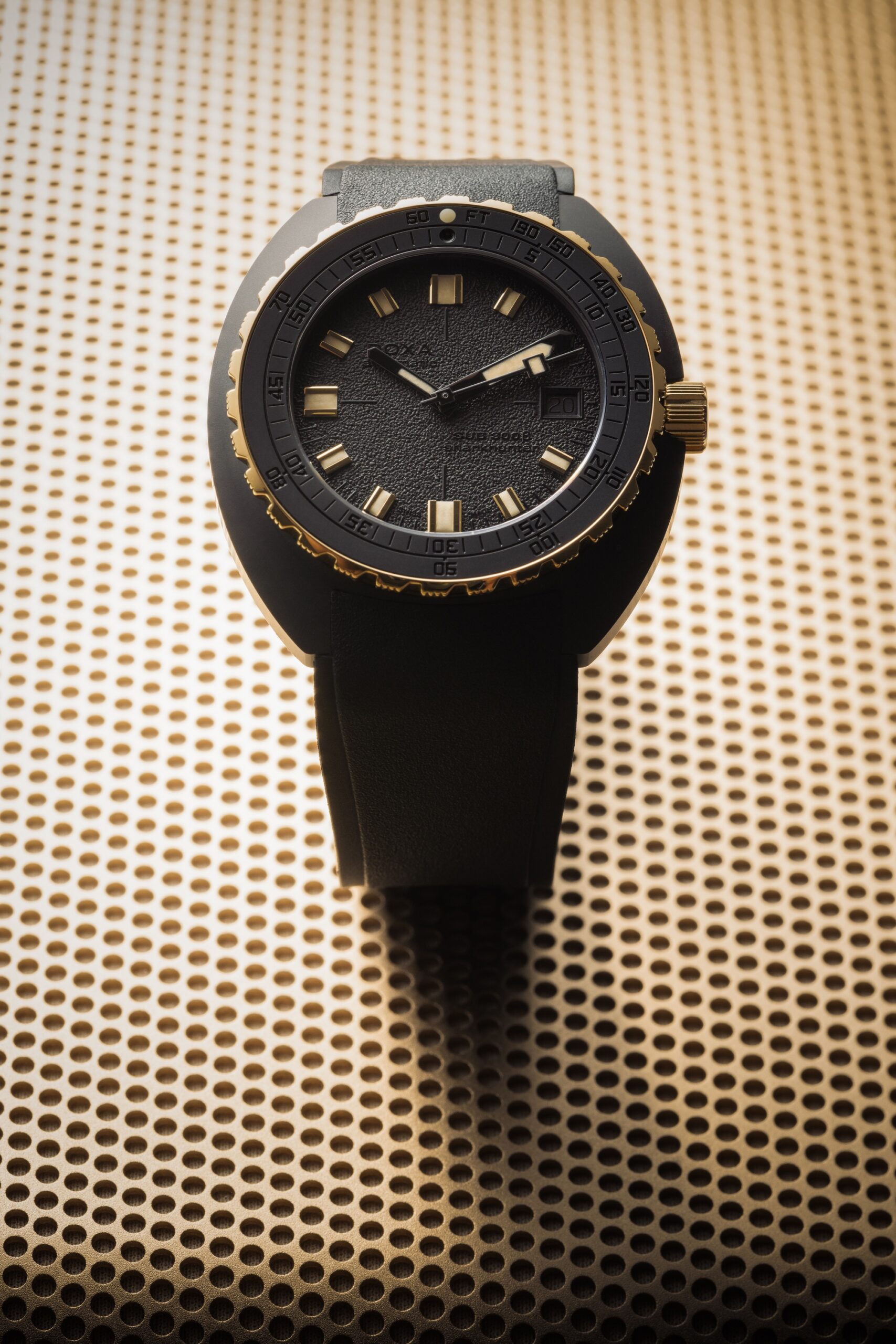 SUB 300β Sharkhunter - Image 11