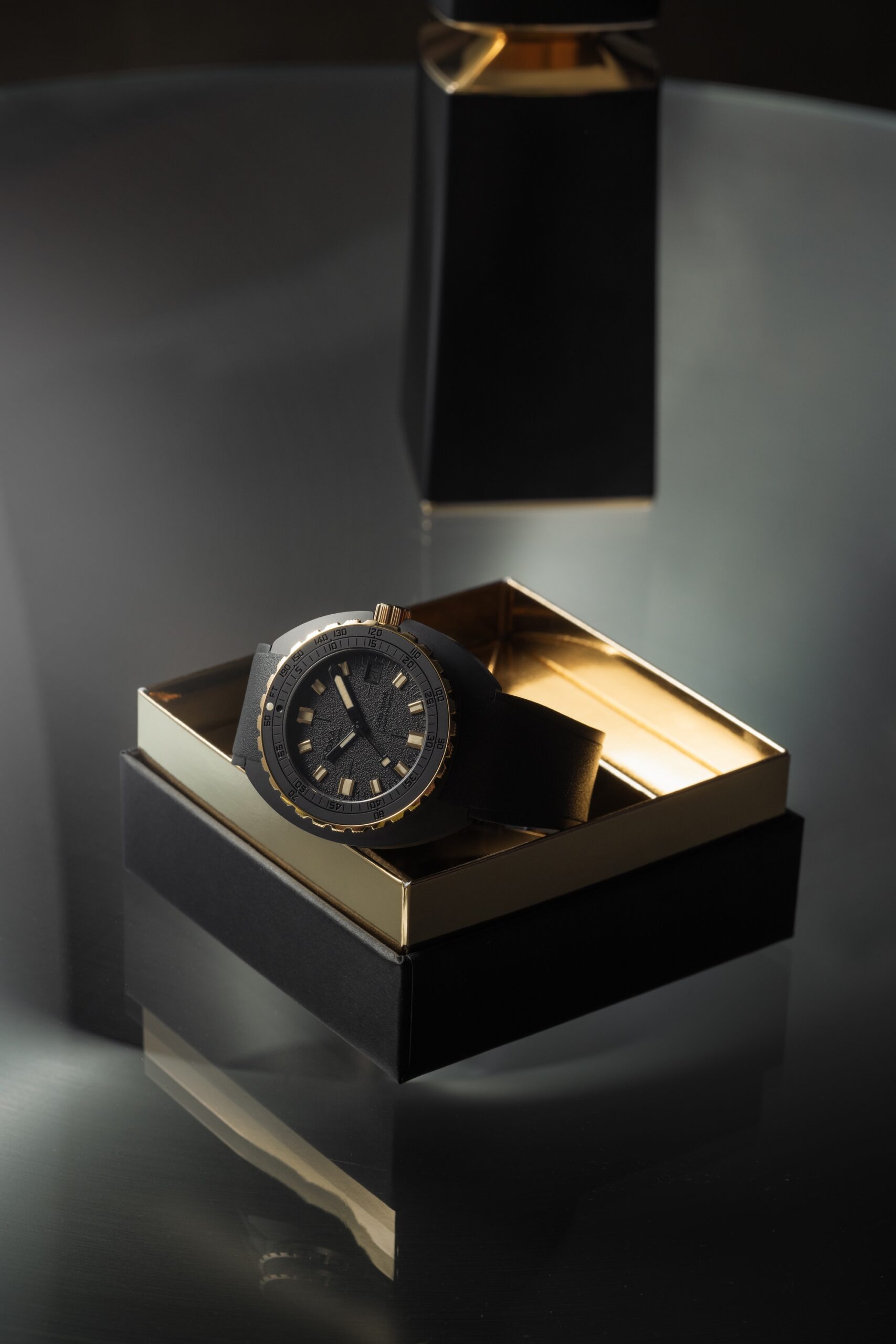 SUB 300β Sharkhunter - Image 13