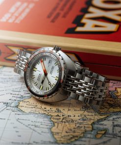 Alternative view of SUB 750T Searambler