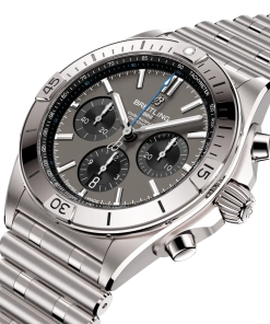 Alternative view of CHRONOMAT B01 42